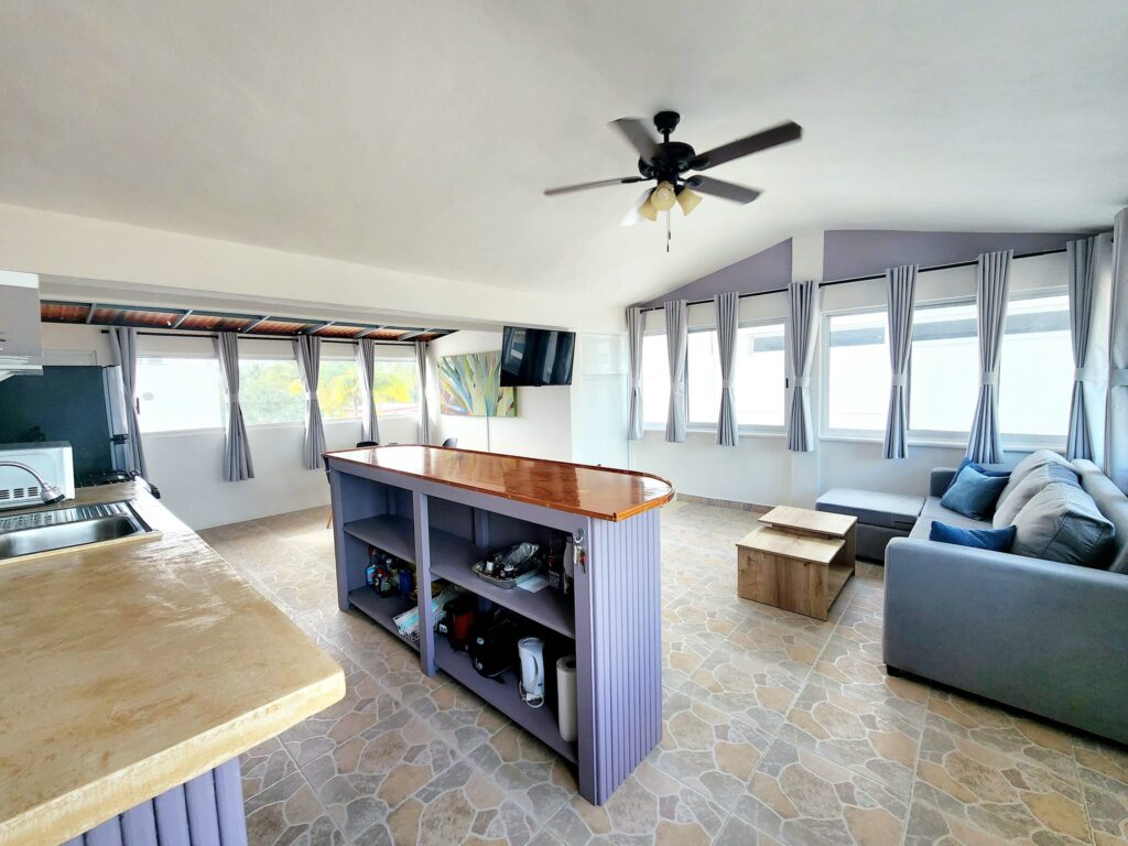 RENT Chuburna 1/1 600mo Real Estate Services in Mexico